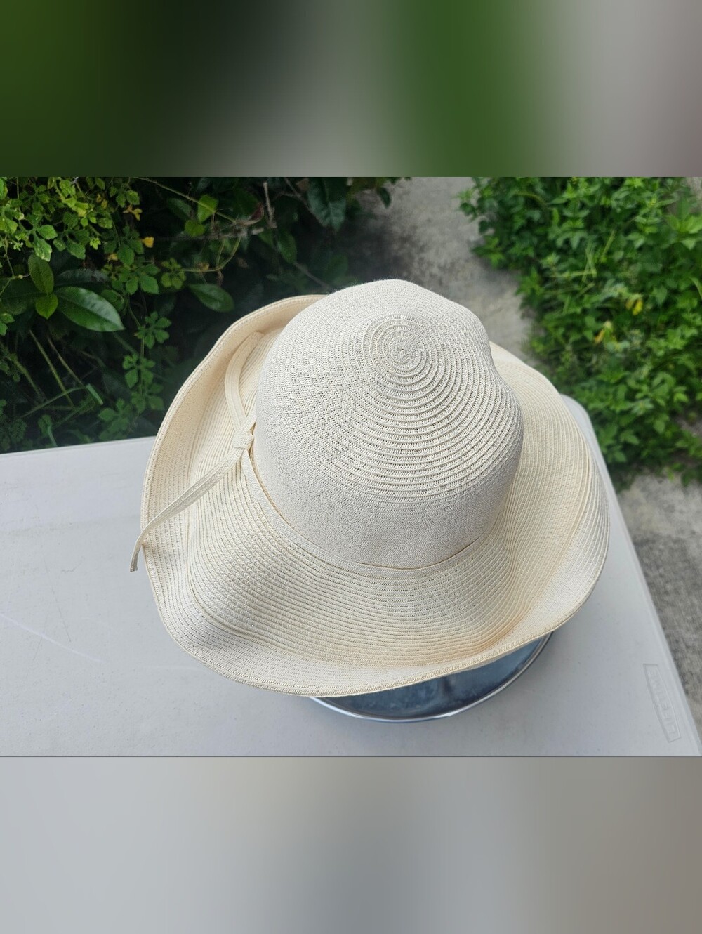 Classic Wide-Brim Cream Sun Hat